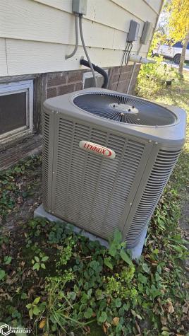 203 Keerl Street Joice IA 50446