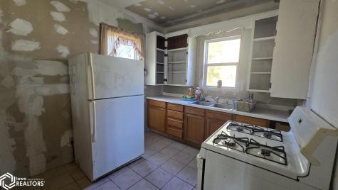 203 Keerl Street Joice IA 50446