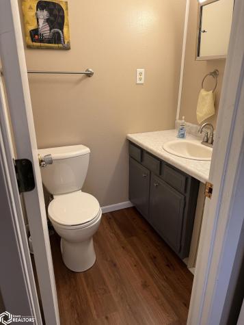 719 2nd Street NE Clarion IA 50525