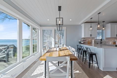 537 N Shore Drive Clear Lake IA 50428