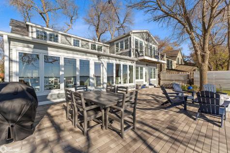 537 N Shore Drive Clear Lake IA 50428