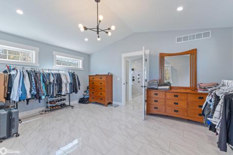 537 N Shore Drive Clear Lake IA 50428