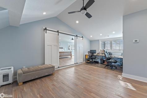 537 N Shore Drive Clear Lake IA 50428