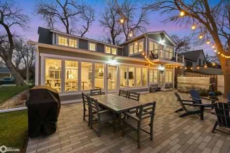 537 N Shore Drive Clear Lake IA 50428
