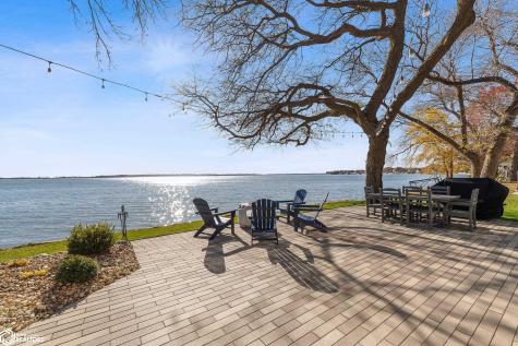537 N Shore Drive Clear Lake IA 50428