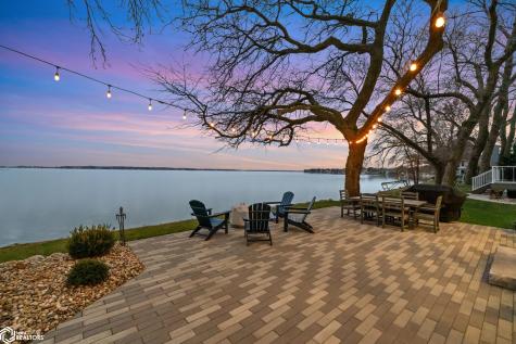 537 N Shore Drive Clear Lake IA 50428