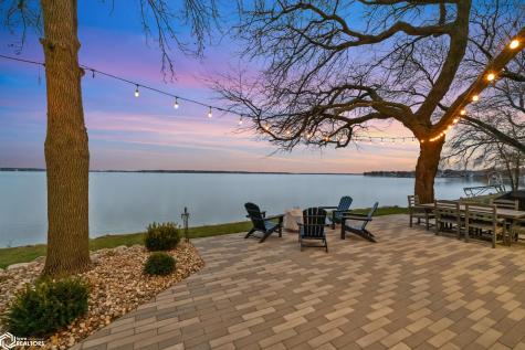 537 N Shore Drive Clear Lake IA 50428