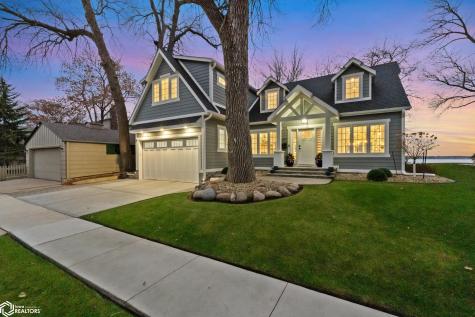 537 N Shore Drive Clear Lake IA 50428