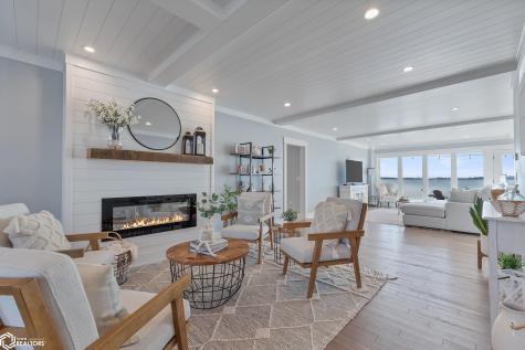 537 N Shore Drive Clear Lake IA 50428