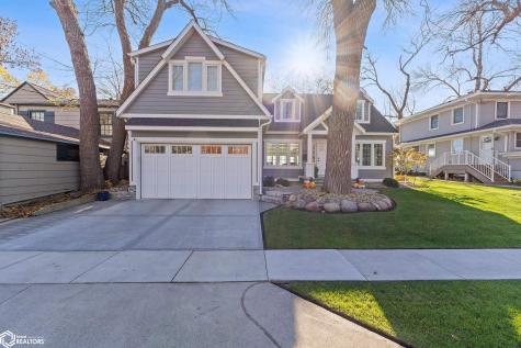 537 N Shore Drive Clear Lake IA 50428