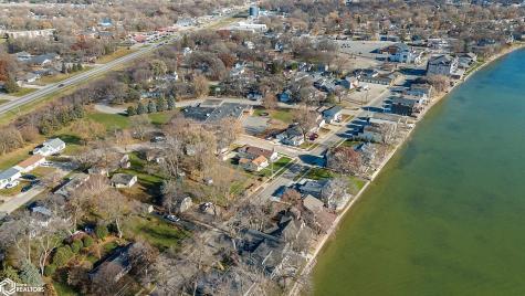 537 N Shore Drive Clear Lake IA 50428