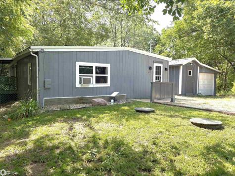 116 W 2nd Street Iowa Falls IA 50126