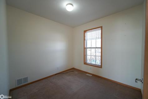 26414 170th Street Iowa Falls IA 50126