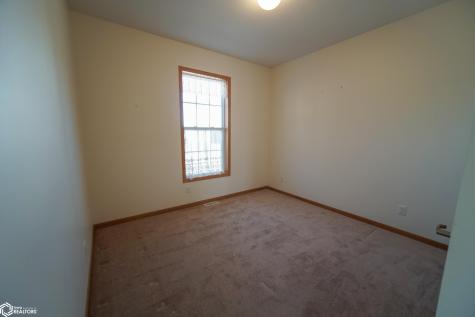 26414 170th Street Iowa Falls IA 50126