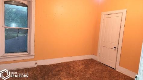 2000 2nd Avenue S Clear Lake IA 50428