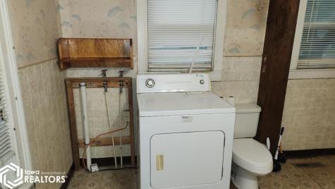 2000 2nd Avenue S Clear Lake IA 50428