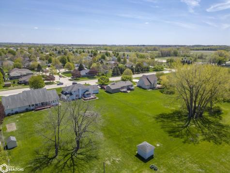 1530 S Kentucky Avenue Mason City IA 50401
