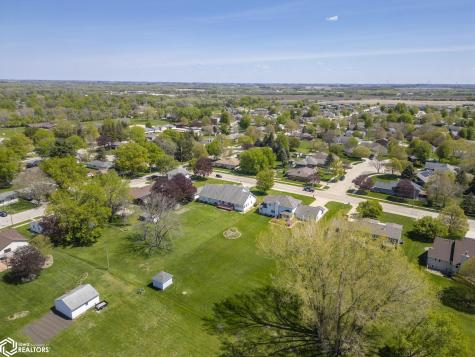 1530 S Kentucky Avenue Mason City IA 50401