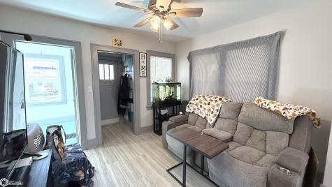 812 10th Street NE Mason City IA 50401