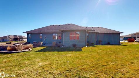 1500 Jade Court Mason City IA 50401
