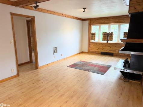 436 W O Street Forest City IA 50436