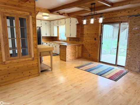436 W O Street Forest City IA 50436