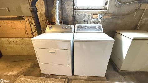 231 25th Street SW Mason City IA 50401