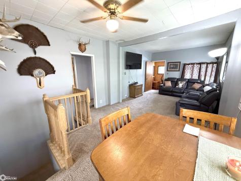 231 25th Street SW Mason City IA 50401