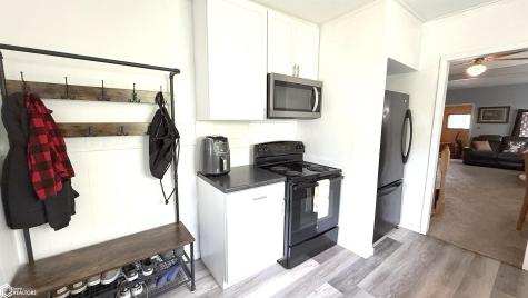 231 25th Street SW Mason City IA 50401