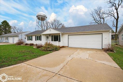 2506 S 3rd Street Clear Lake IA 50428