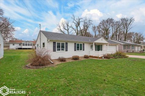 2506 S 3rd Street Clear Lake IA 50428