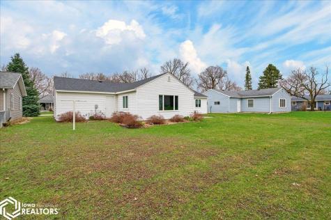 2506 S 3rd Street Clear Lake IA 50428