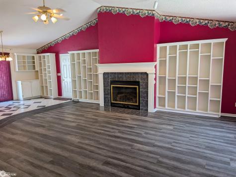 1418 N 24th Street Clear Lake IA 50428
