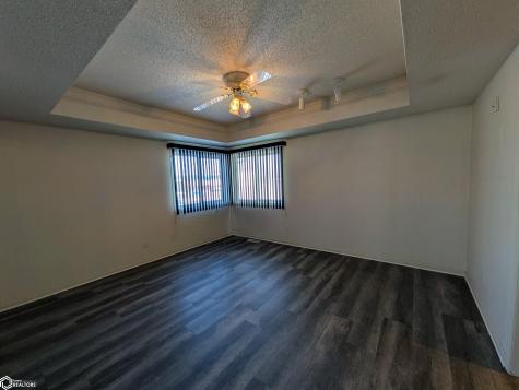 1418 N 24th Street Clear Lake IA 50428