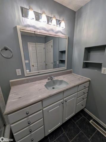 1418 N 24th Street Clear Lake IA 50428