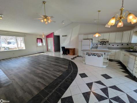 1418 N 24th Street Clear Lake IA 50428