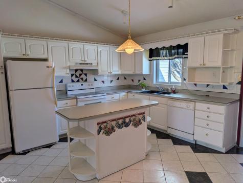 1418 N 24th Street Clear Lake IA 50428