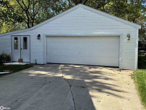 2904 N Shore Drive Clear Lake IA 50428
