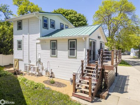 15381 1st Street Clear Lake IA 50428