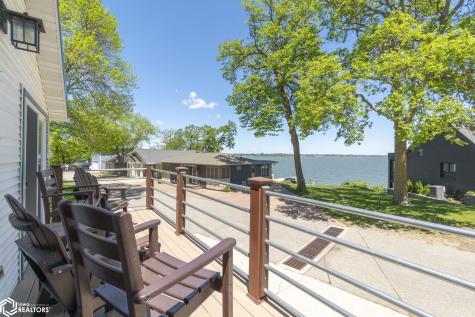 15381 1st Street Clear Lake IA 50428