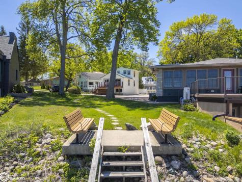 15381 1st Street Clear Lake IA 50428