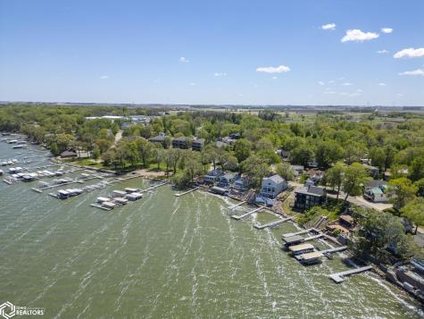 15381 1st Street Clear Lake IA 50428