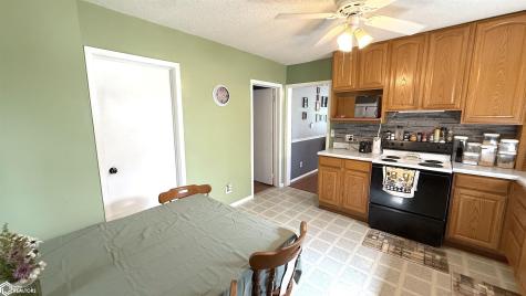 1012 8th Street SW Mason City IA 50401
