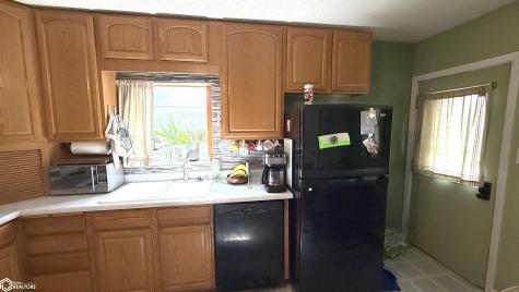 1012 8th Street SW Mason City IA 50401