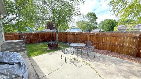 1012 8th Street SW Mason City IA 50401