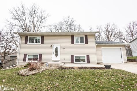 1109 S 9th Place Clear Lake IA 50428