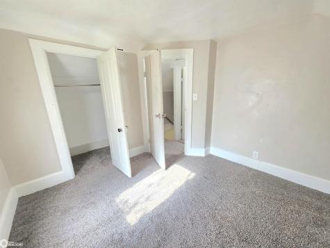 110 12th Street SE Mason City IA 50401