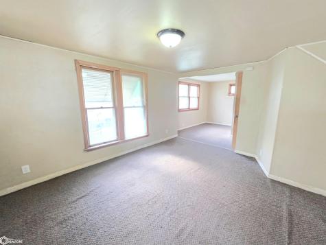 110 12th Street SE Mason City IA 50401