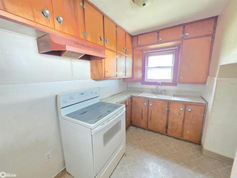 110 12th Street SE Mason City IA 50401