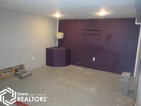 308 S 3rd Street Klemme IA 50449
